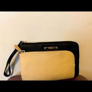 Nine West two toned wrislet. Colors are black and cream